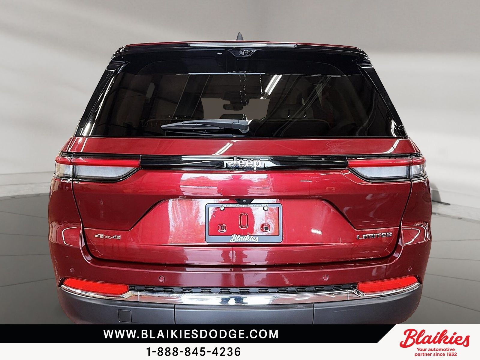 Photo 2022 Jeep Grand Cherokee Limited #3