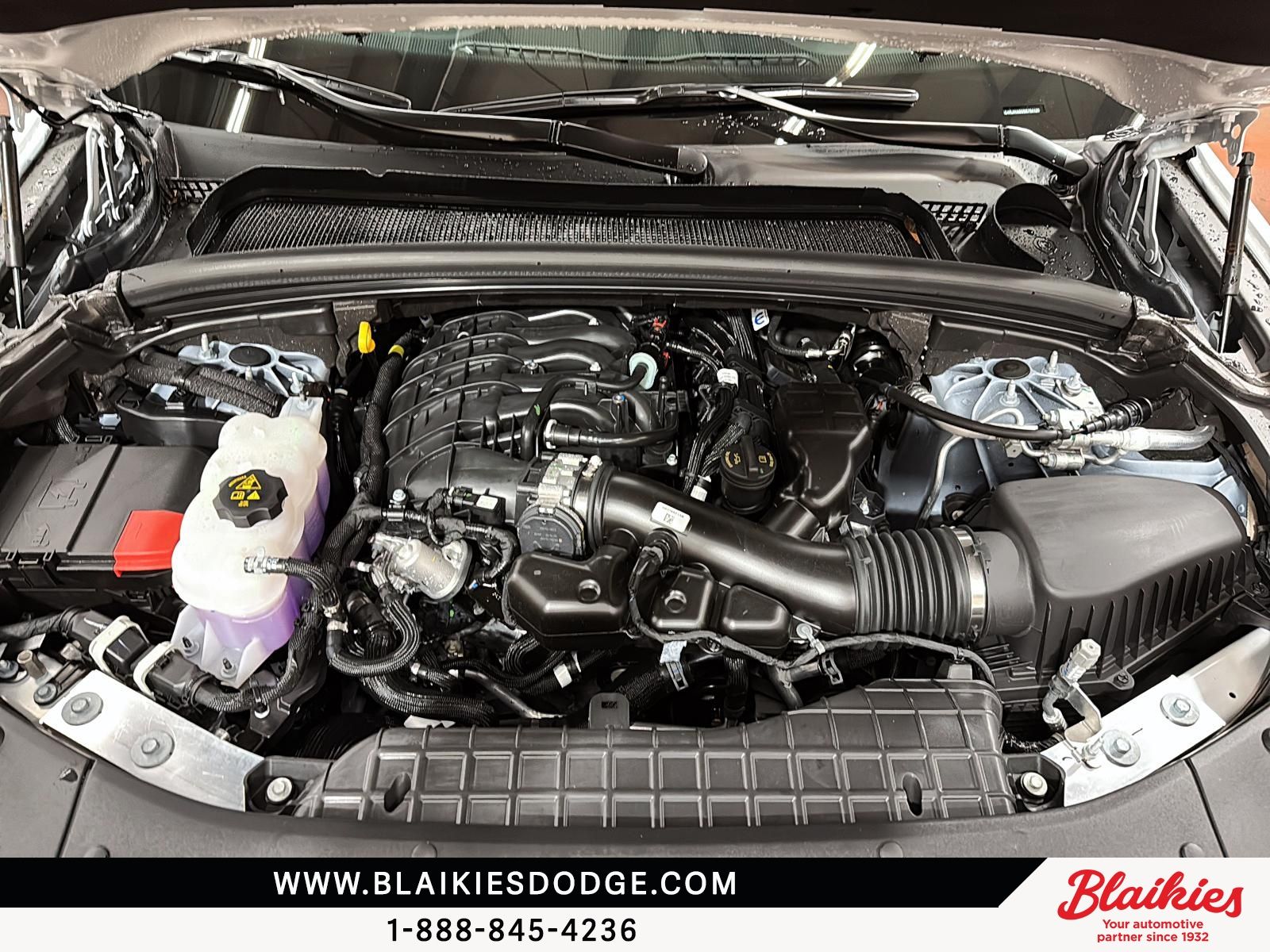 Photo 2025 Jeep Grand Cherokee Altitude #8