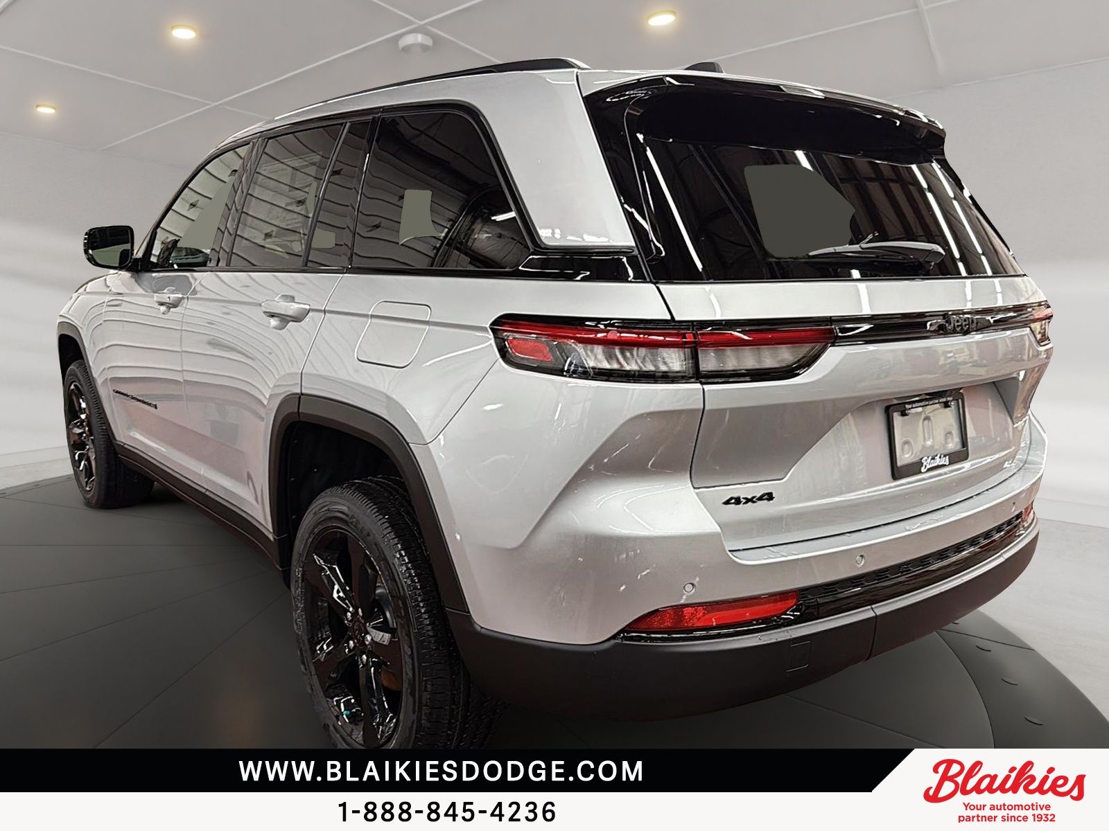 Photo Jeep Grand Cherokee Altitude 2025 #4