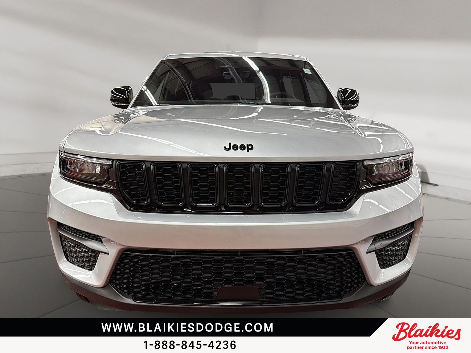 Photo Jeep Grand Cherokee Altitude 2025 #2