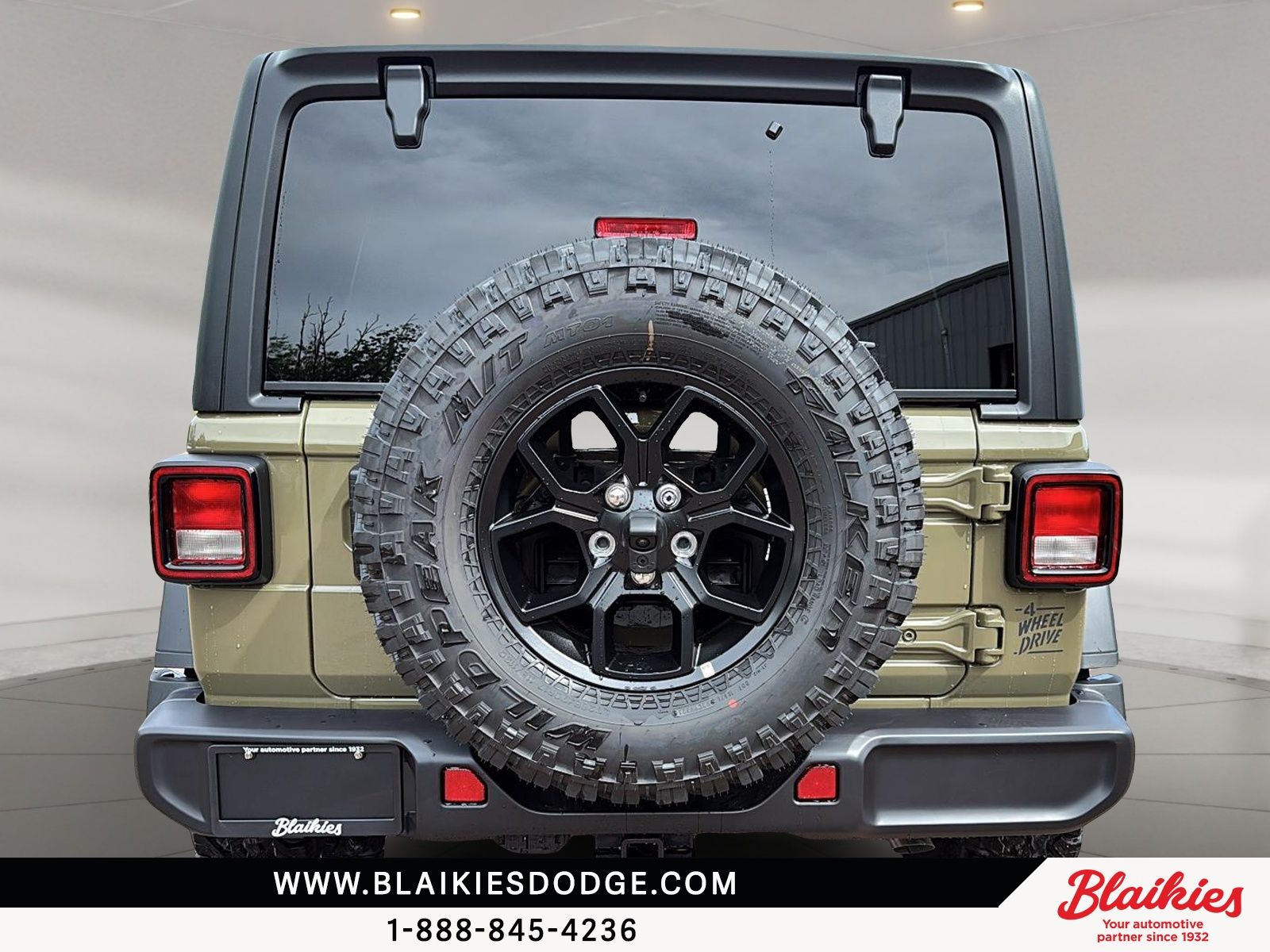 Photo Jeep Wrangler 4-Door WILLYS 2026 #3
