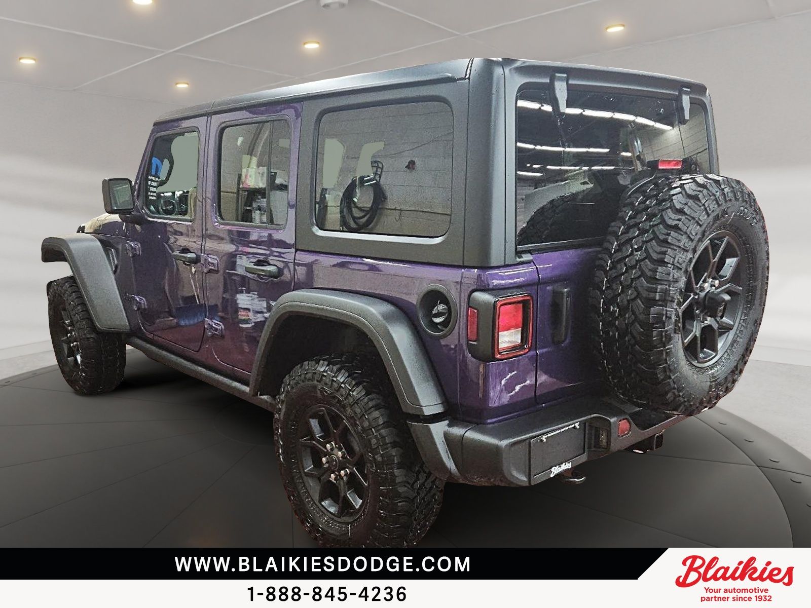 Photo Jeep Wrangler 4-Door WILLYS 2026 #4