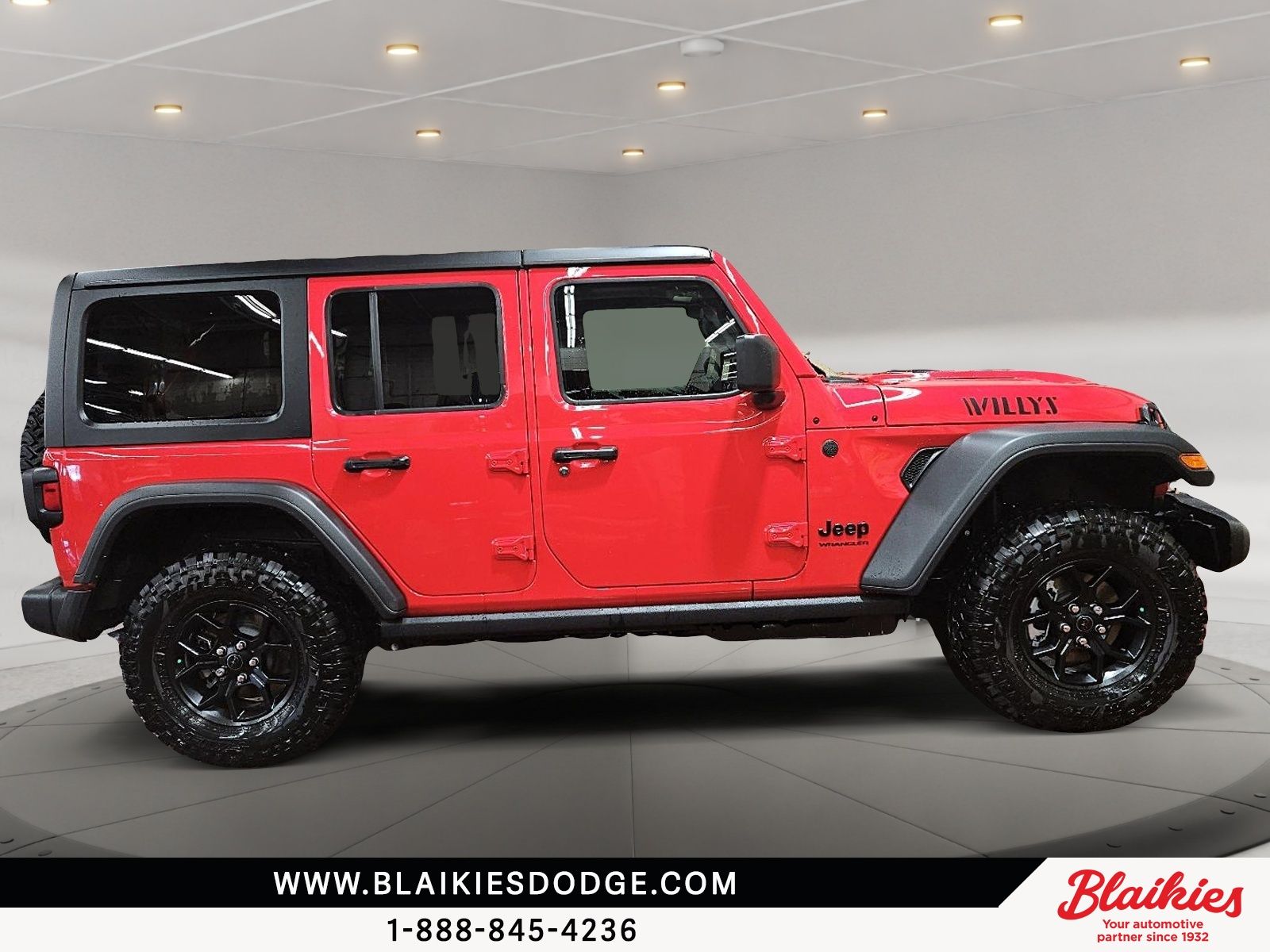 Photo Jeep Wrangler 4-Door WILLYS 2026 #5