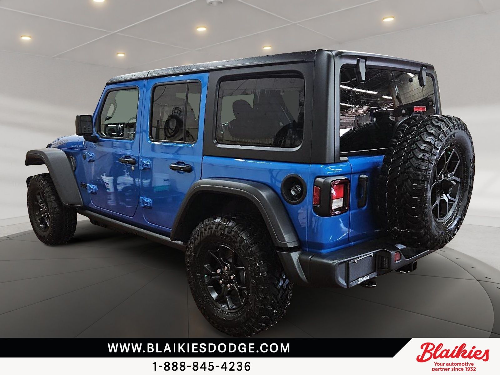 Photo Jeep Wrangler 4-Door WILLYS 2026 #4