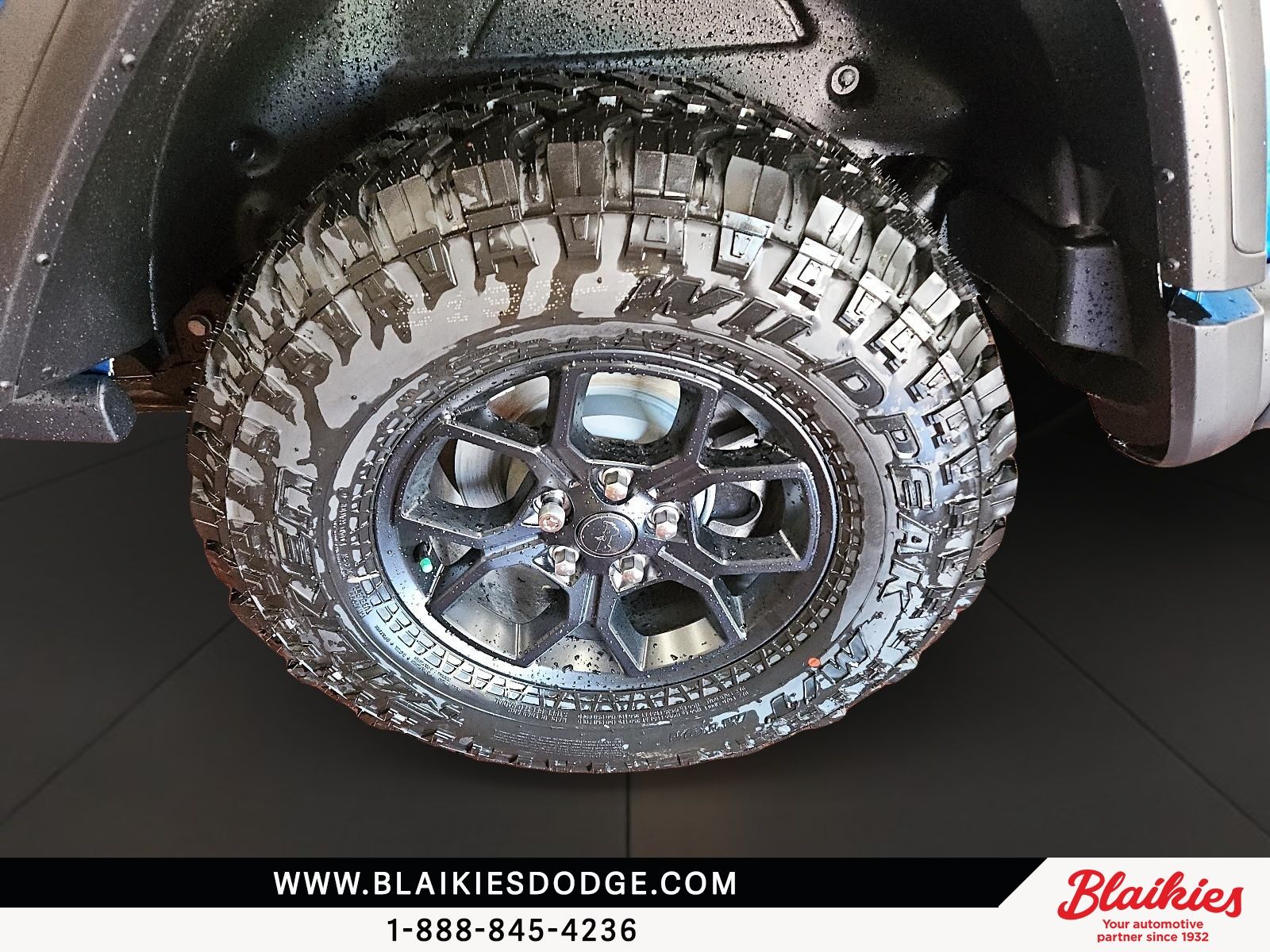 Photo Jeep Wrangler 4-Door WILLYS 2026 #7