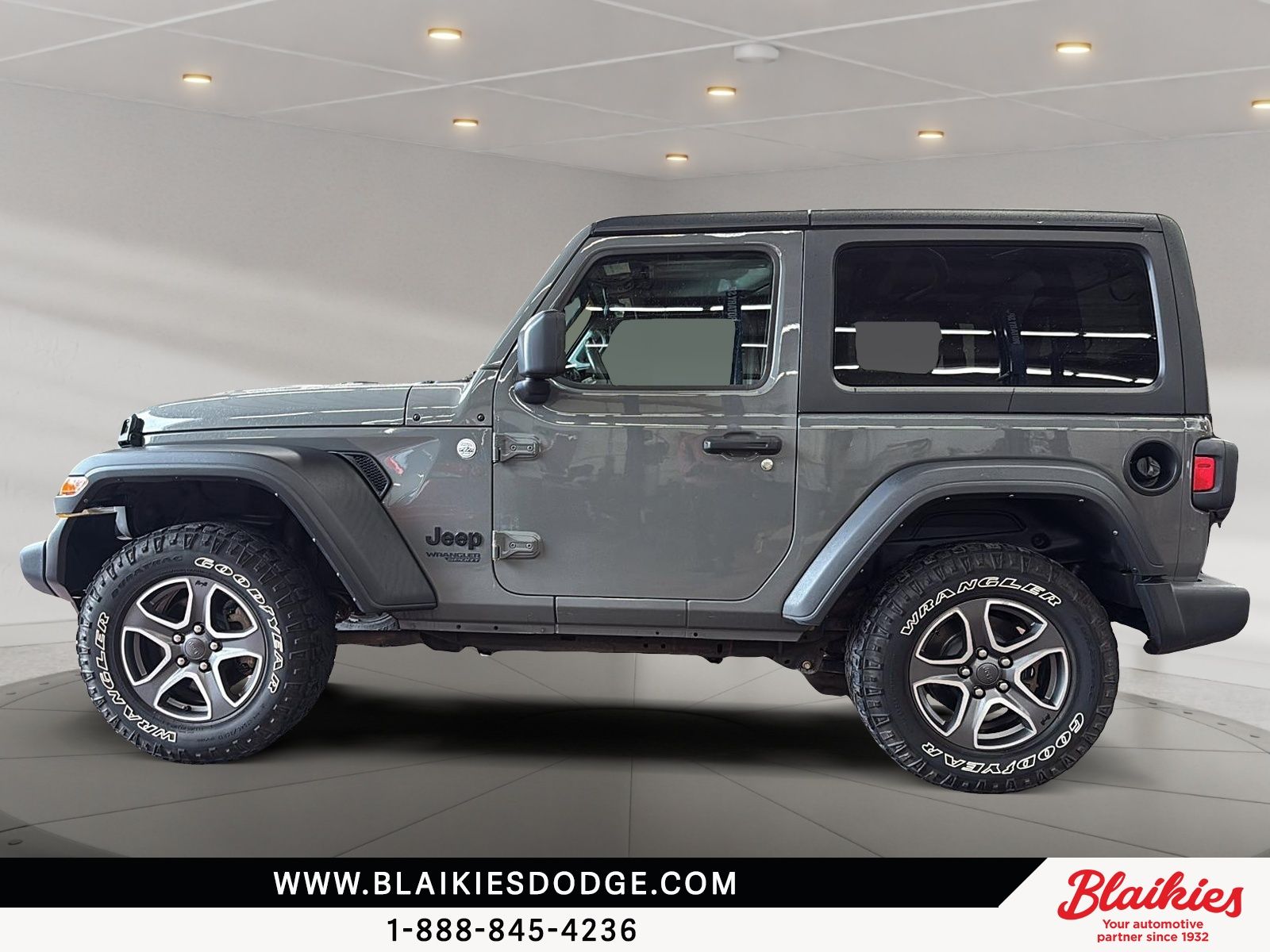 Photo 2021 Jeep Wrangler Sport S #5