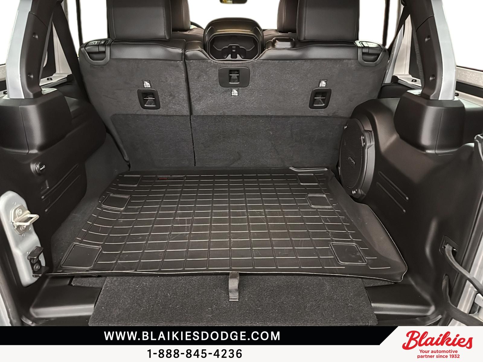 Photo Jeep Wrangler Rubicon X 2024 #6