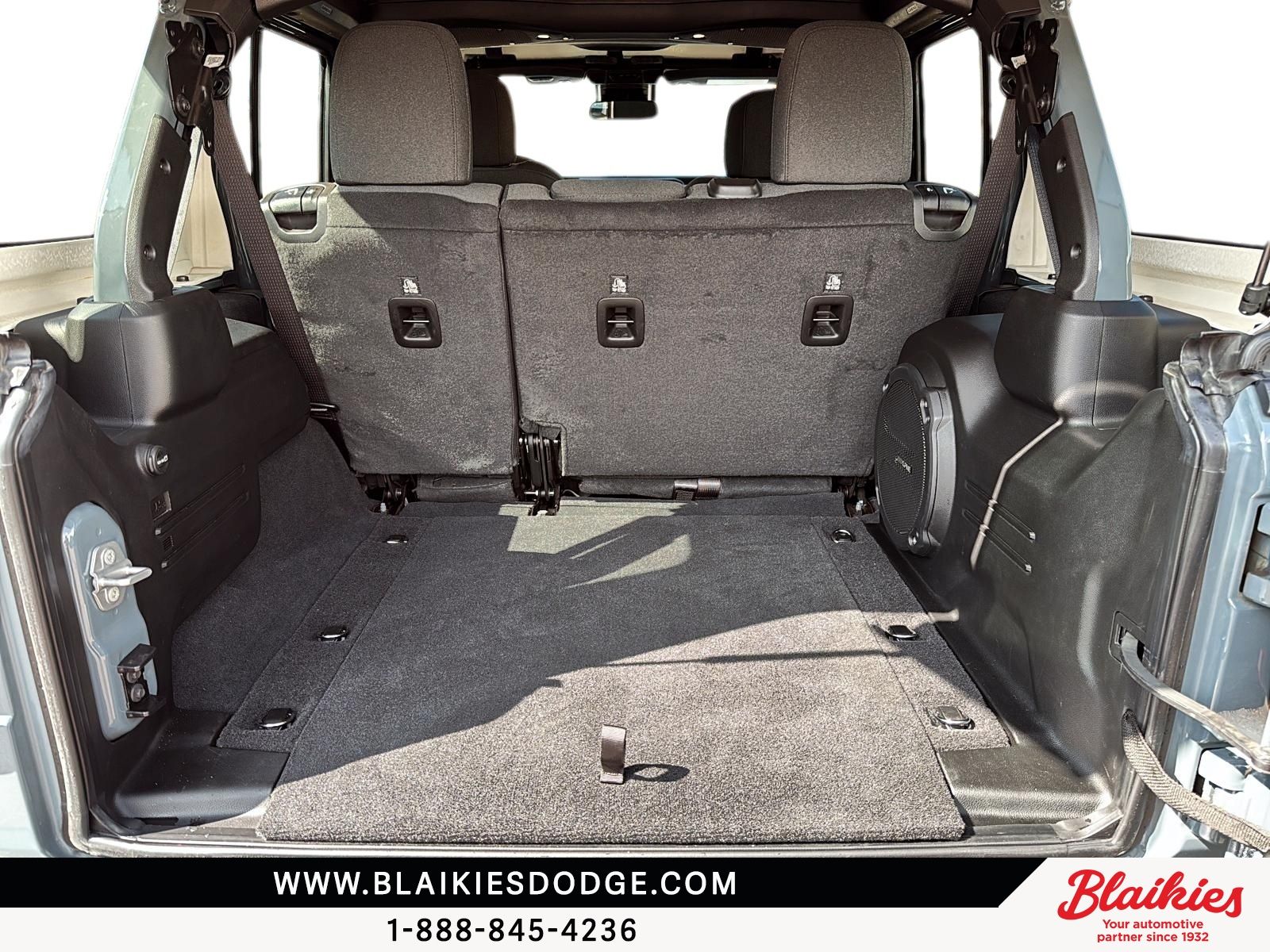 Photo Jeep Wrangler Willys 2025 #6