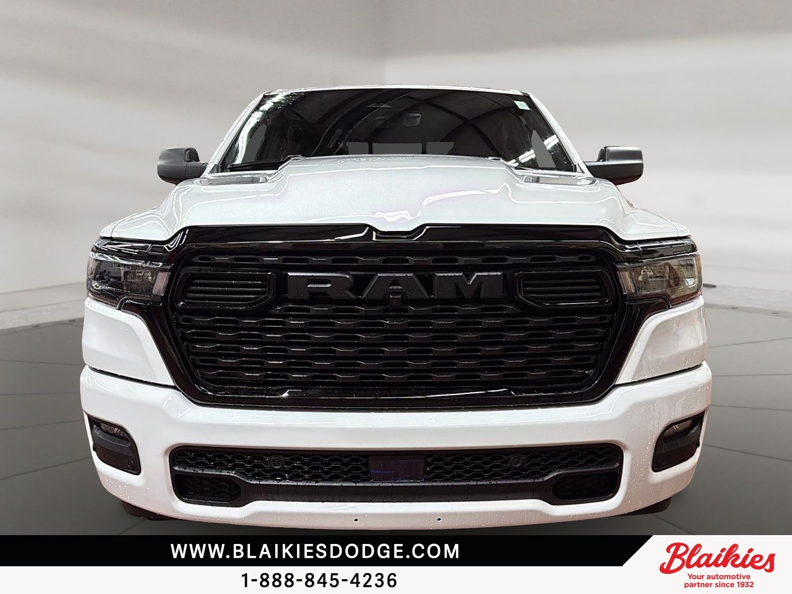 Photo Ram 1500 EXPRESS 2026 #2
