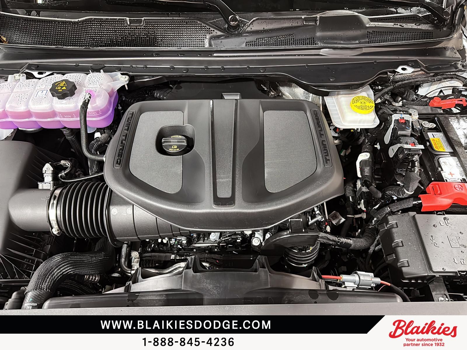 Photo Ram 1500 EXPRESS 2026 #8