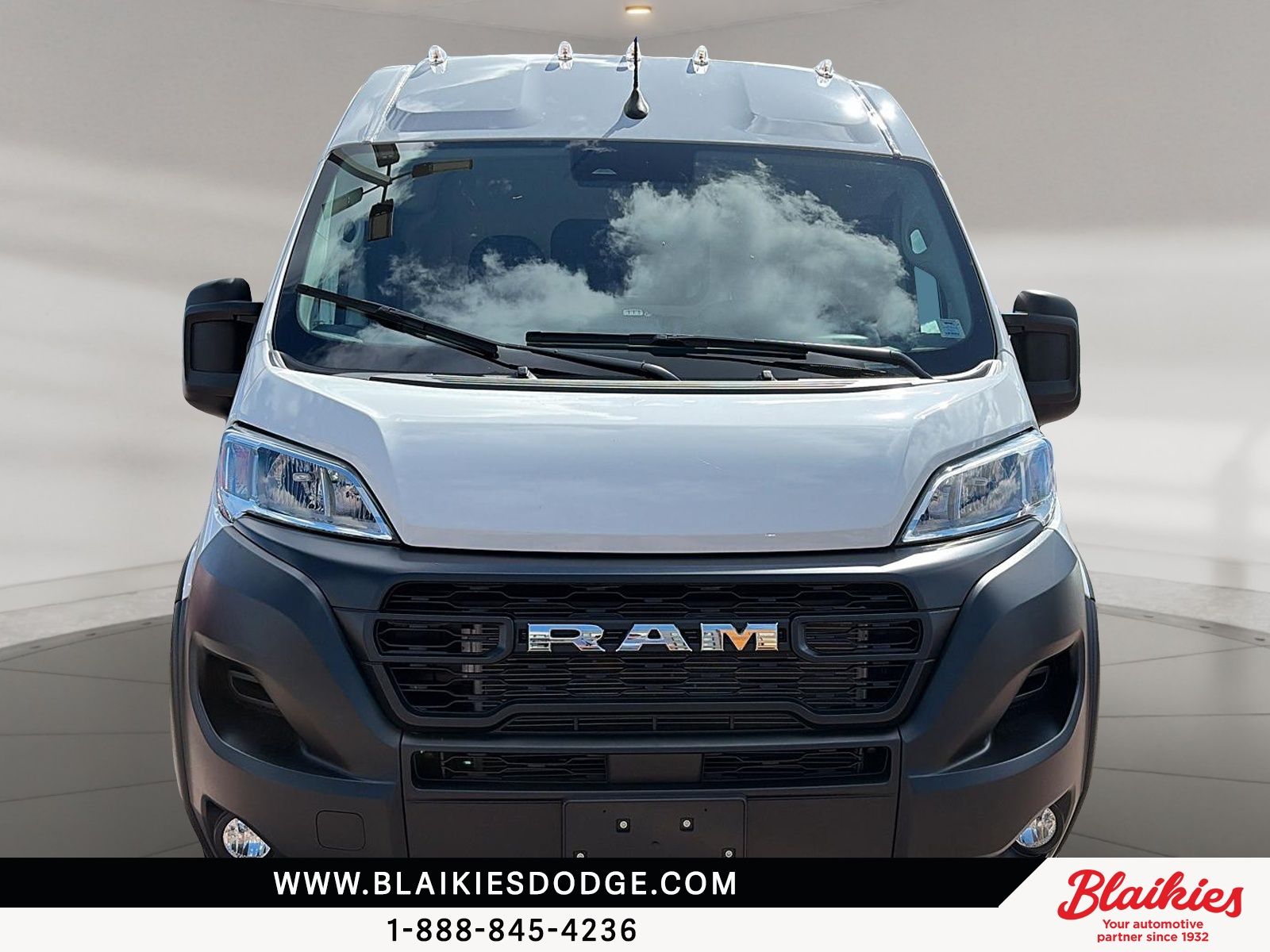 Photo Ram ProMaster Cargo Van Tradesman 2025 #2