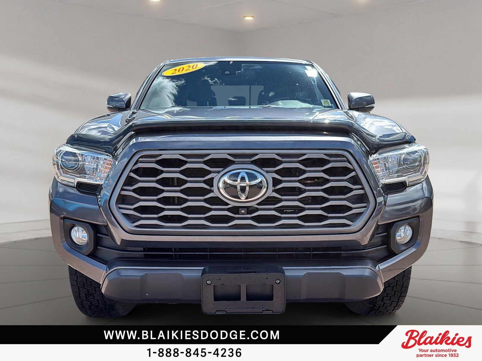 Photo 2020 Toyota Tacoma BASE #2