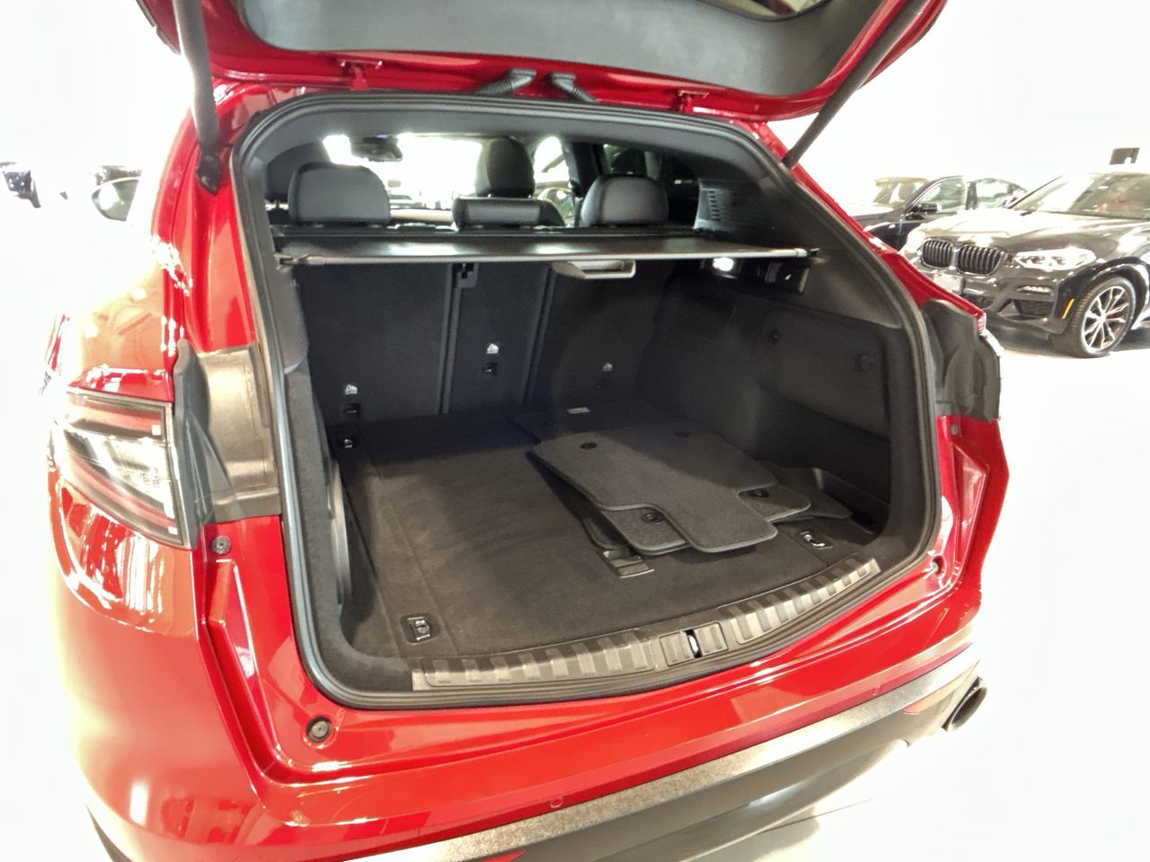 2019 Alfa Romeo Stelvio in Aurora, Ontario