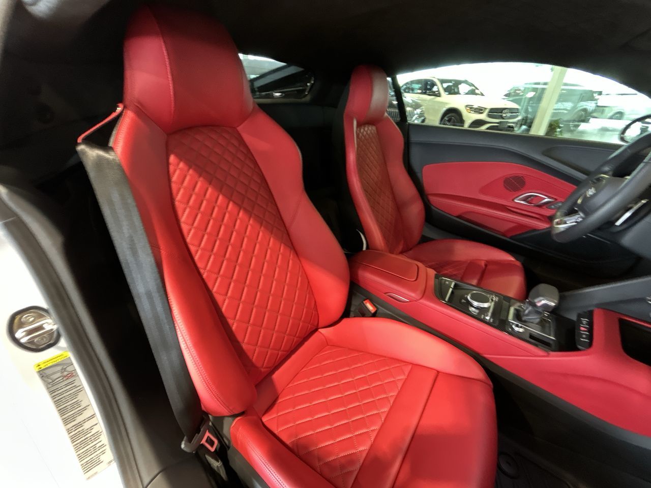 Audi R8  2023 à Aurora, Ontario