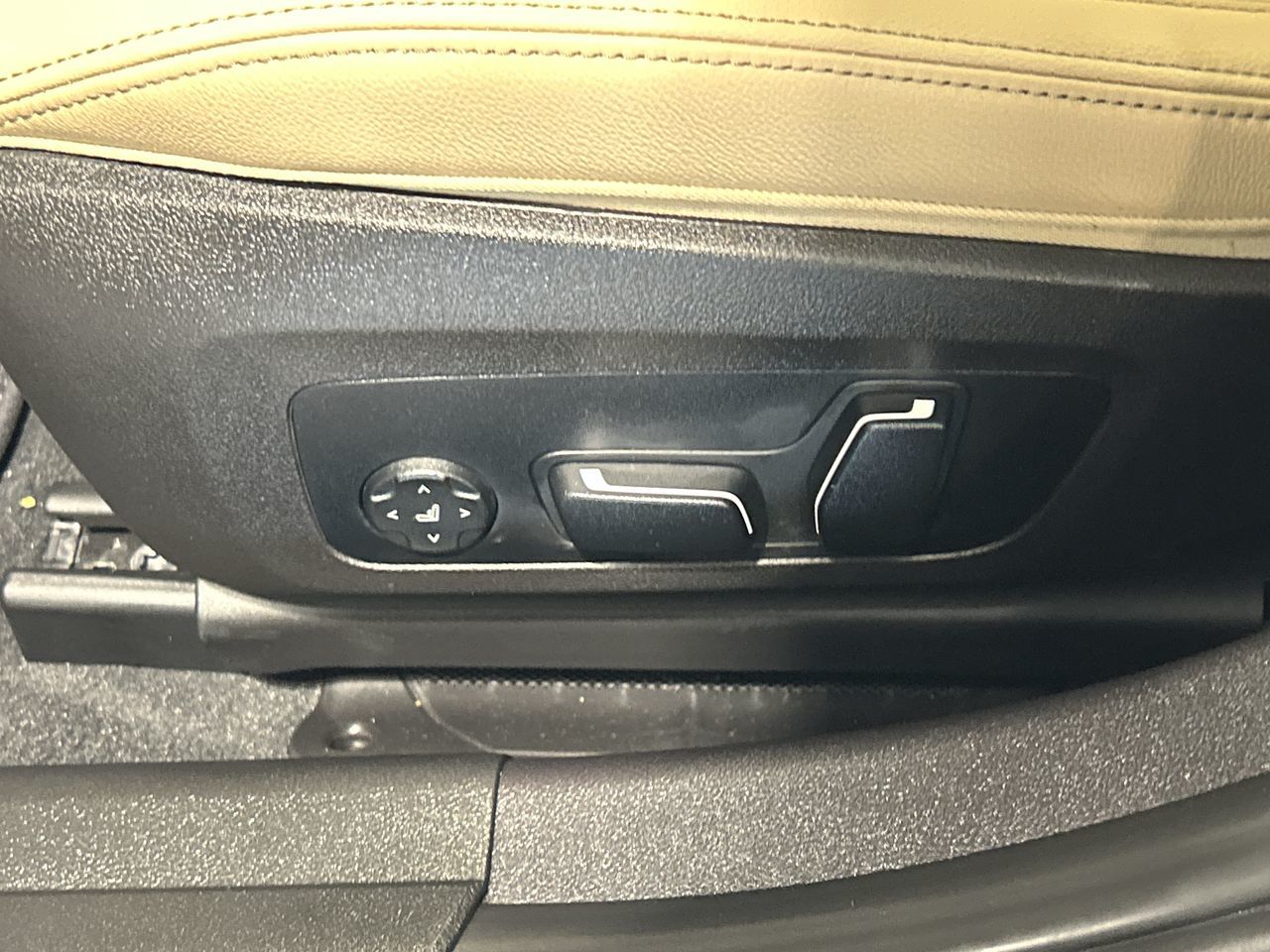 2025 BMW 3 Series Sedan in Aurora, Ontario