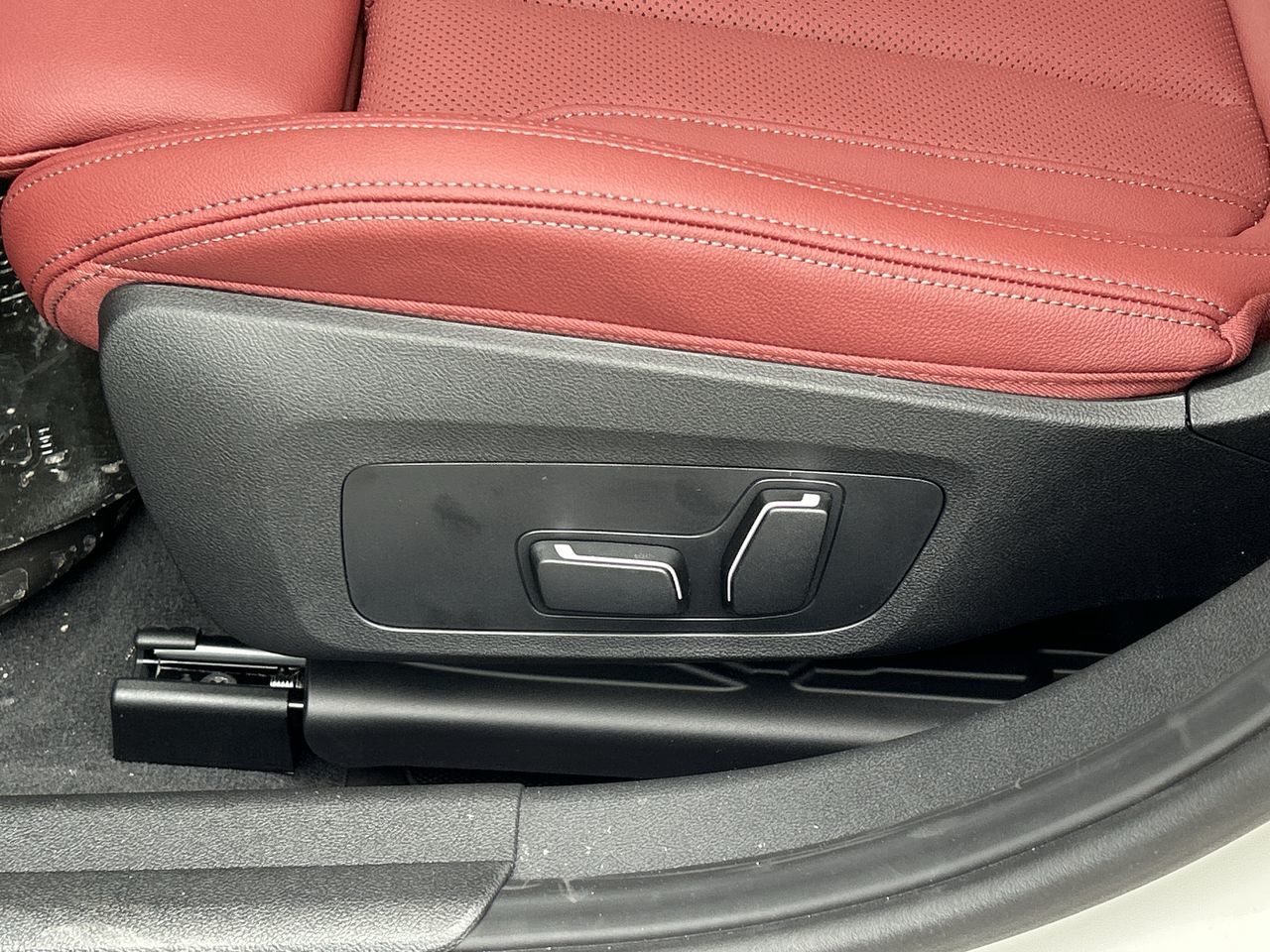 2025 BMW 3 Series Sedan in Aurora, Ontario
