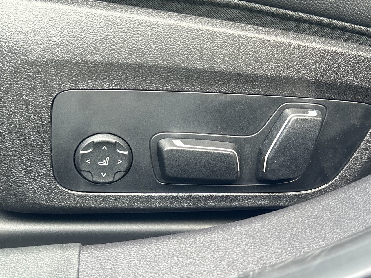 2026 BMW 3 Series in Aurora, Ontario