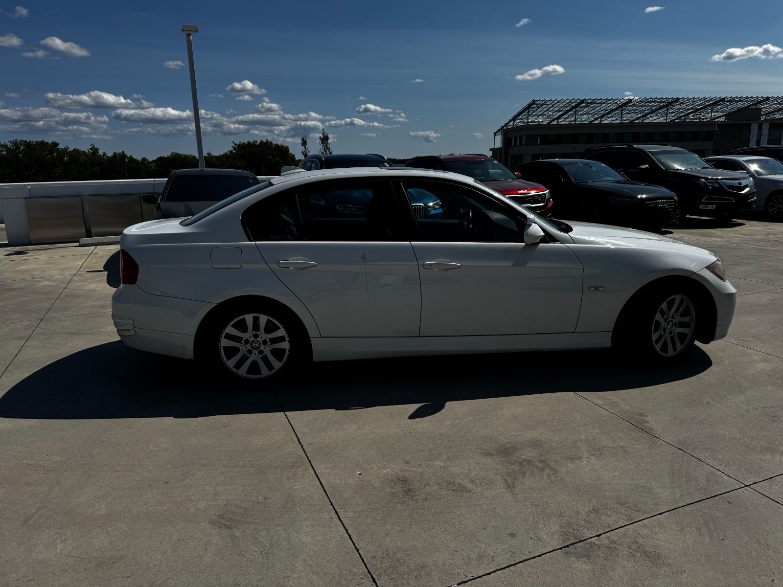 BMW 323i  2007 à Aurora, Ontario