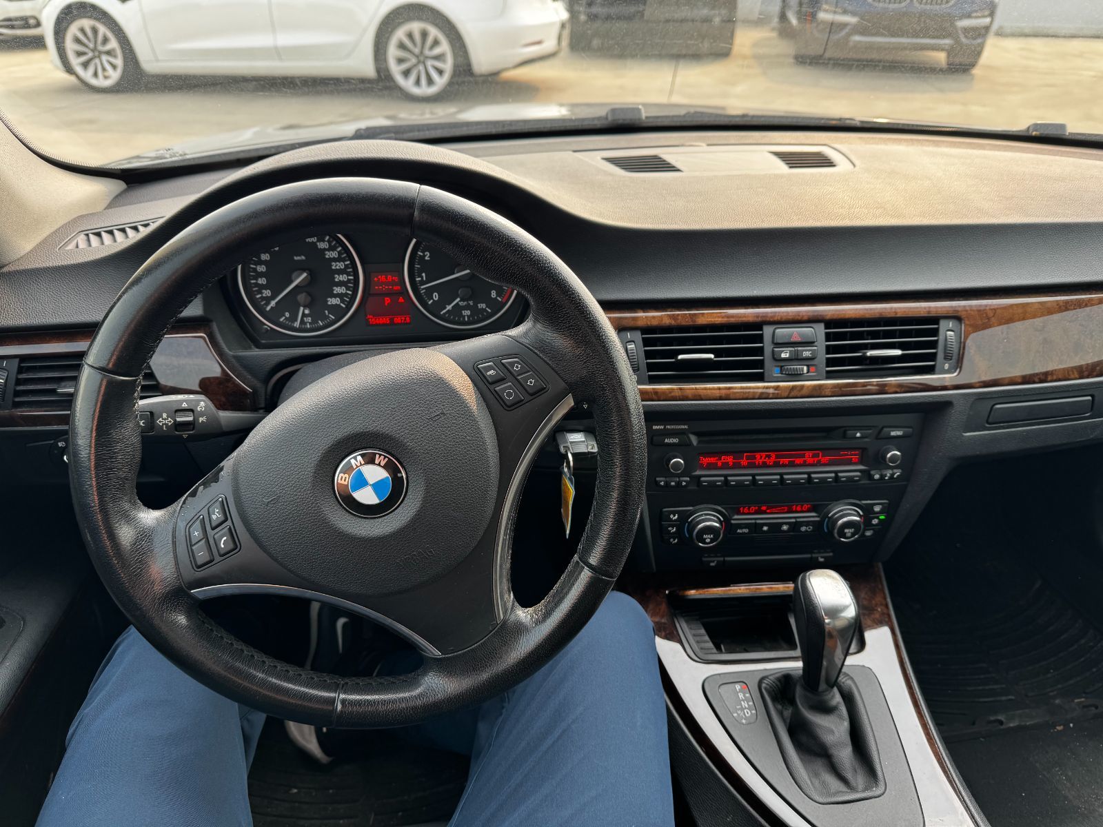 2008 BMW 328i in Aurora, Ontario