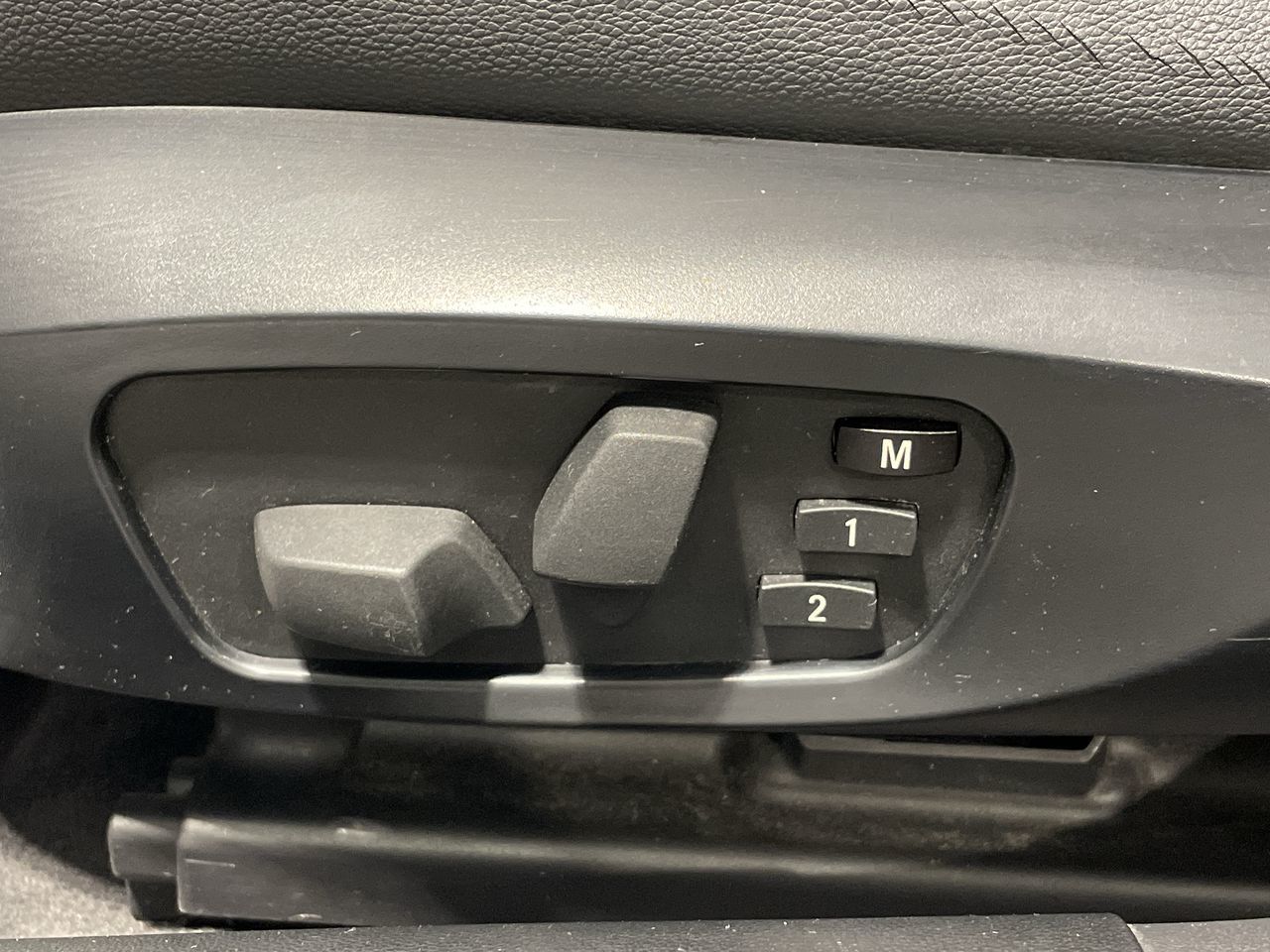 BMW 328i  2011 à Aurora, Ontario