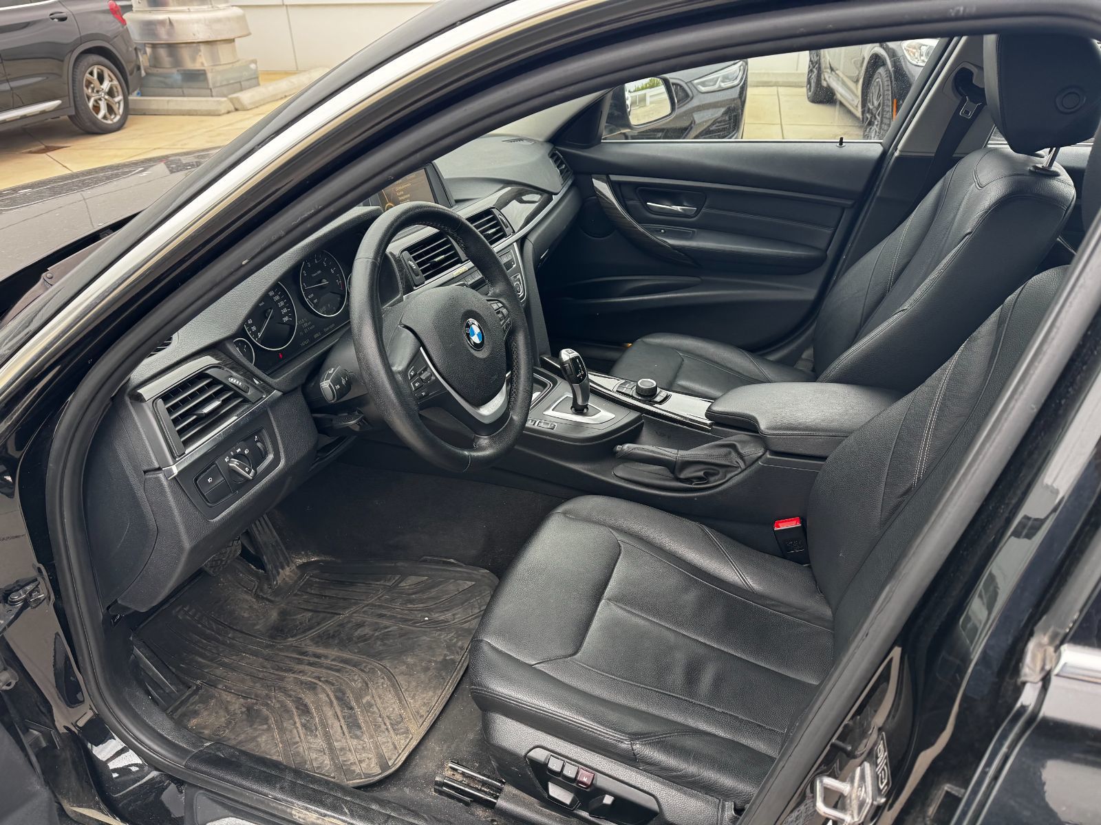 2013 BMW 328i in Aurora, Ontario
