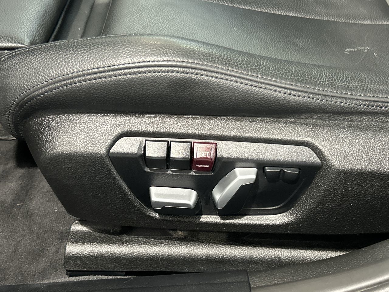 BMW 330e  2018 à Aurora, Ontario