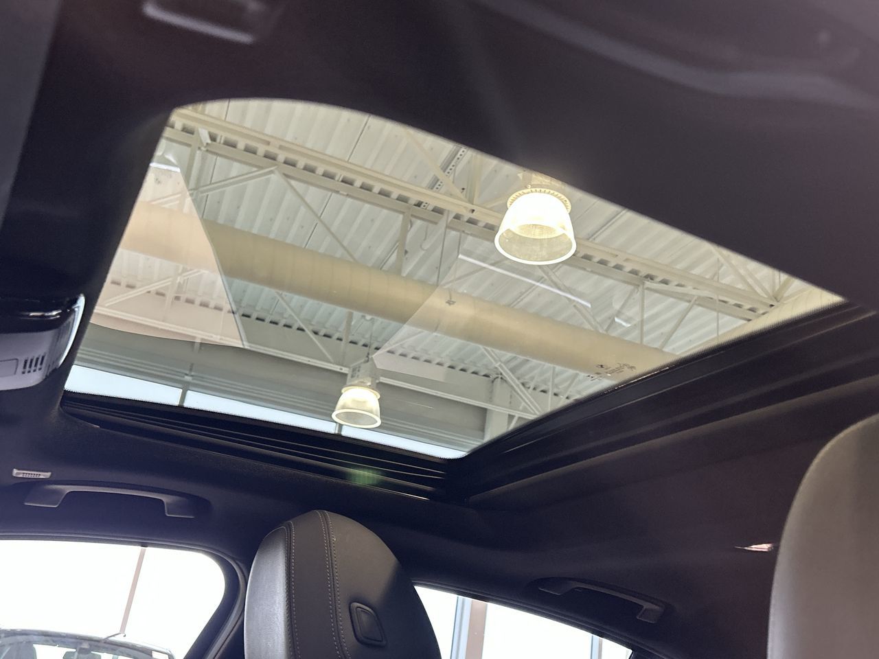 2022 BMW 330e