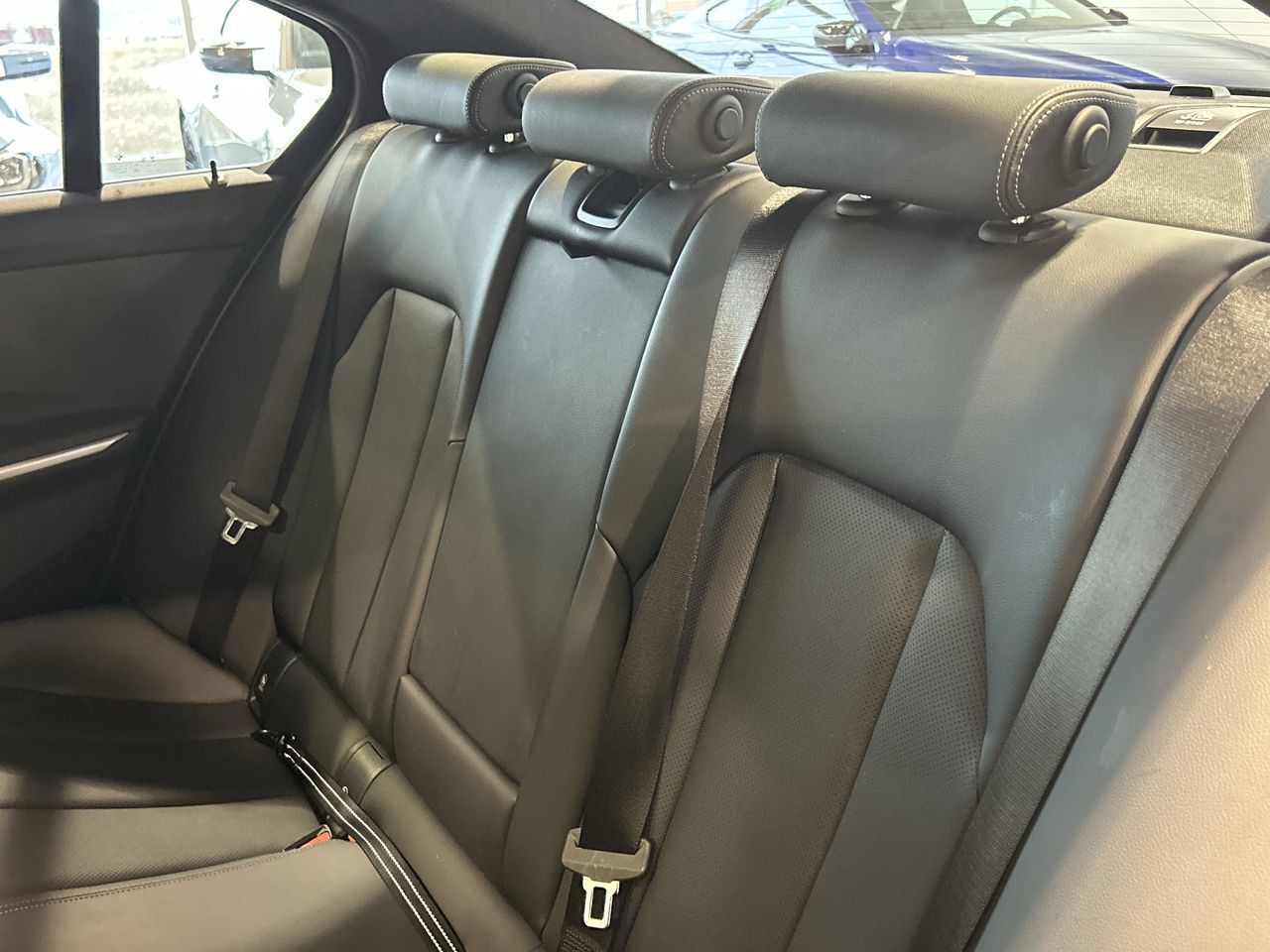 2022 BMW 330e