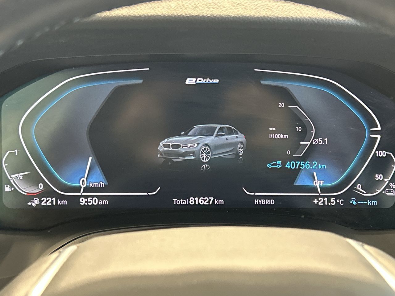 2022 BMW 330e