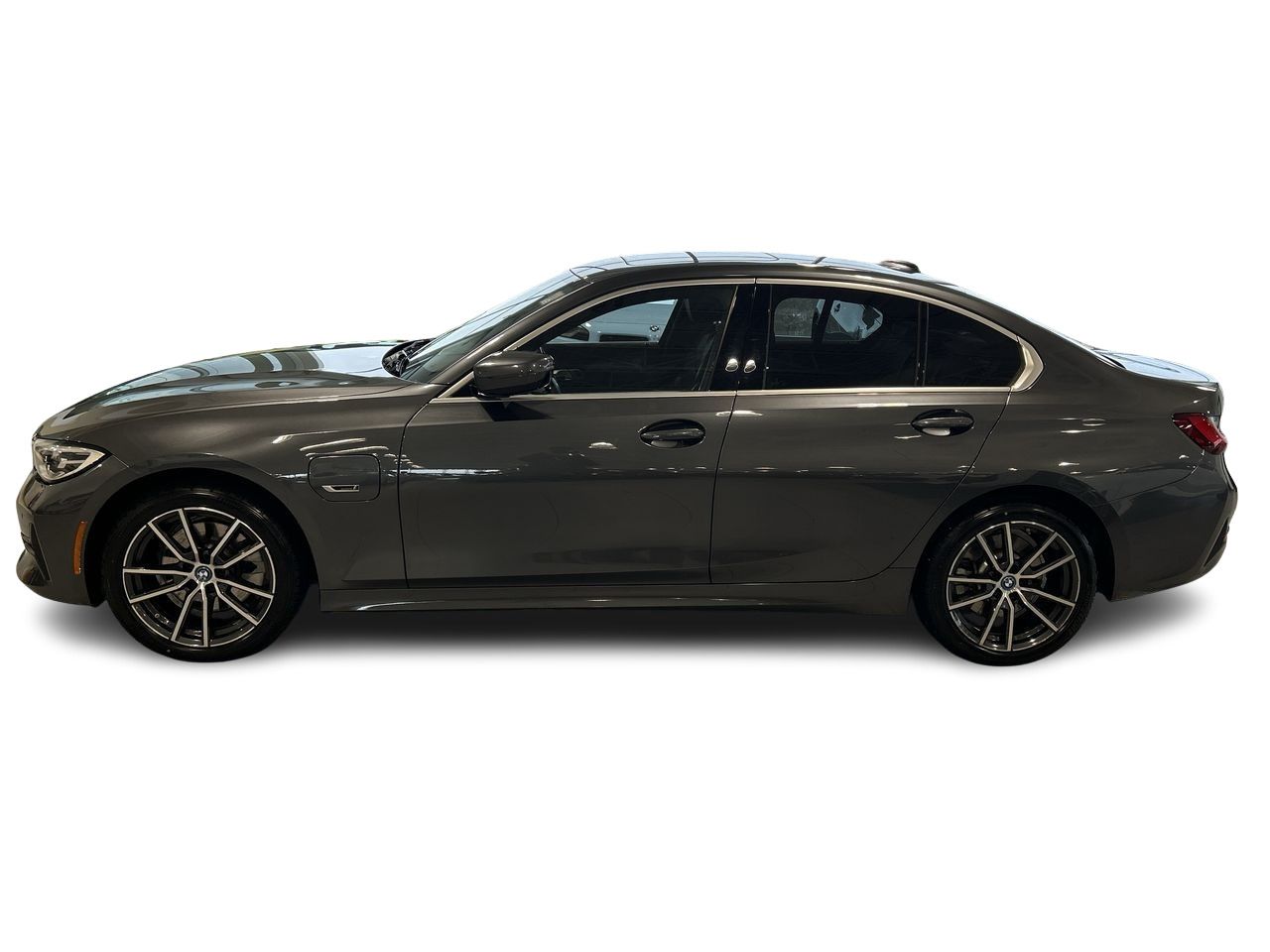 2022 BMW 330e