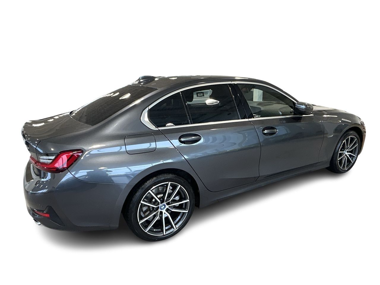 2022 BMW 330e