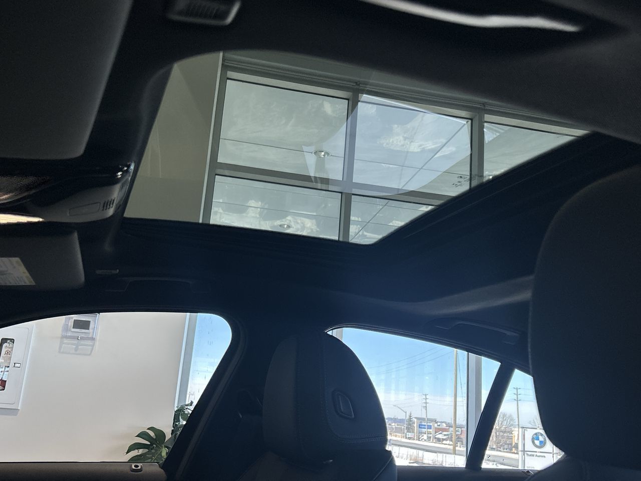 BMW 330i  2023 à Aurora, Ontario