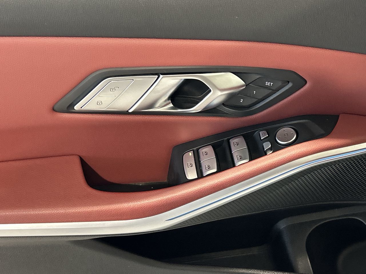 2024 BMW 330i
