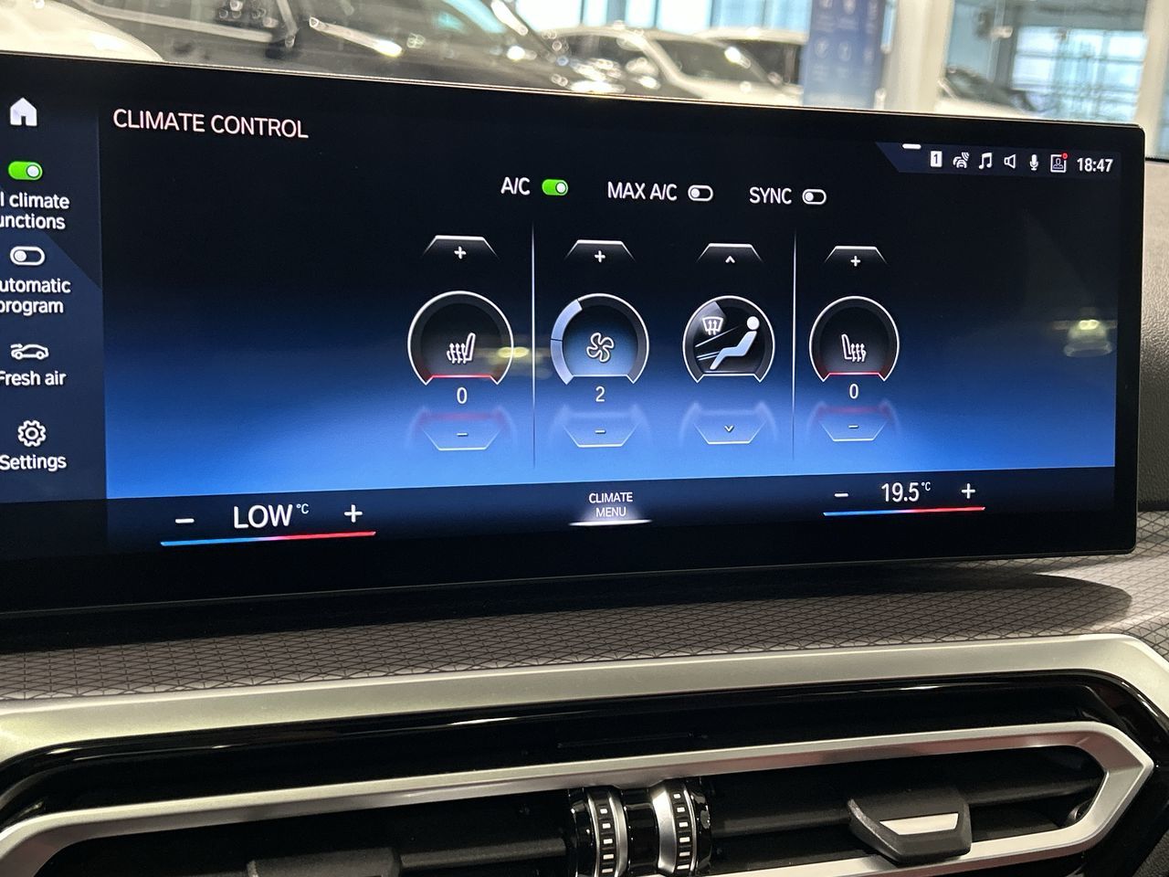 2024 BMW 330i