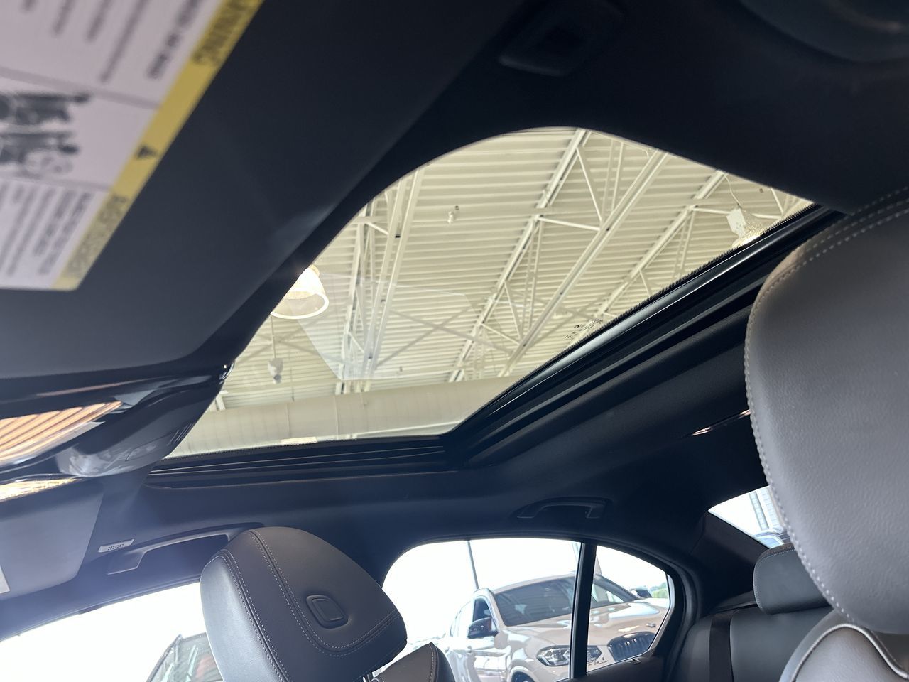 2024 BMW 330i