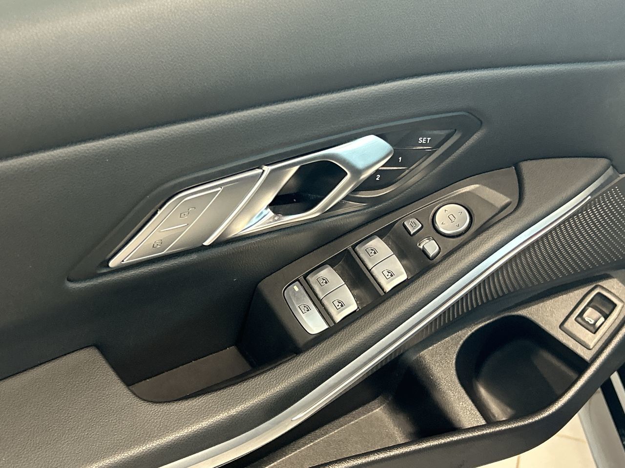 2024 BMW 330i