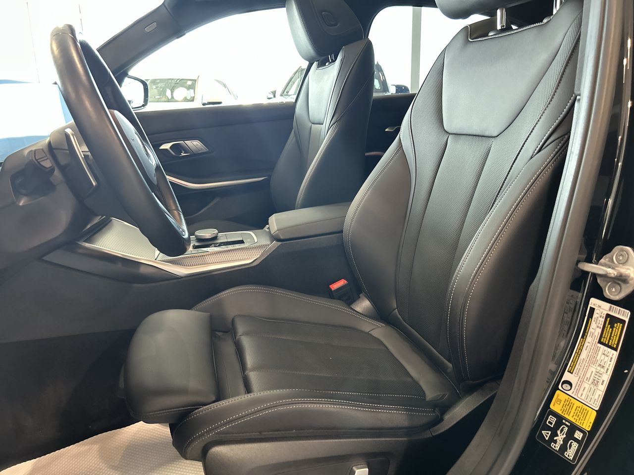 2024 BMW 330i