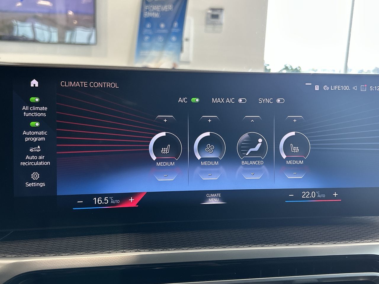 2024 BMW 330i