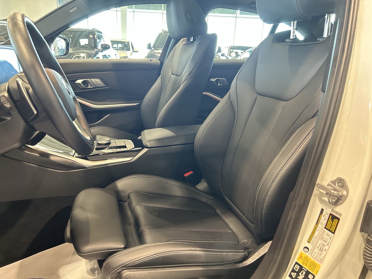 2024 BMW 330i