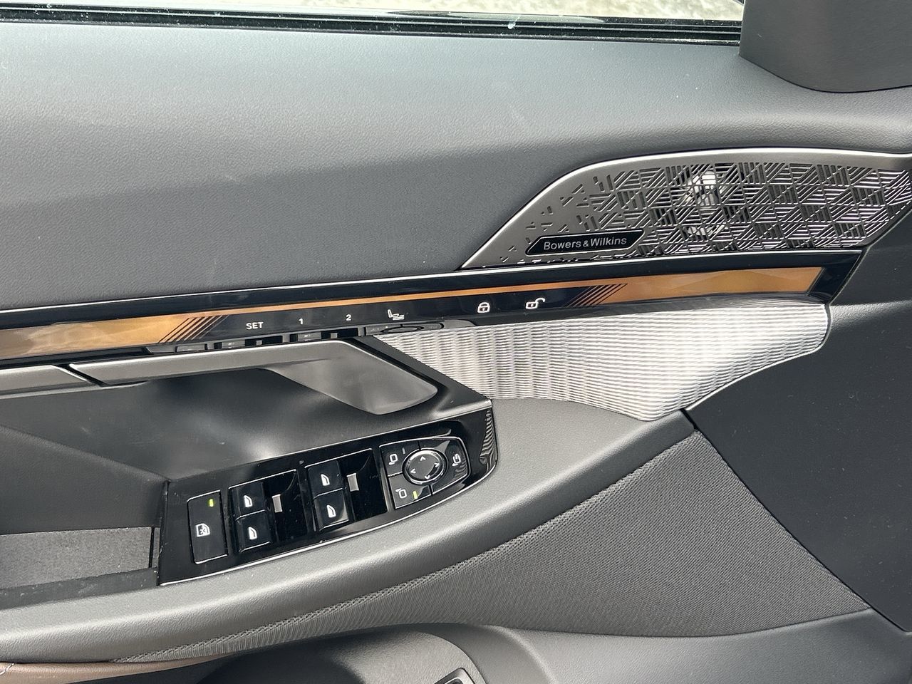 2026 BMW 5 Series Sedan PHEV