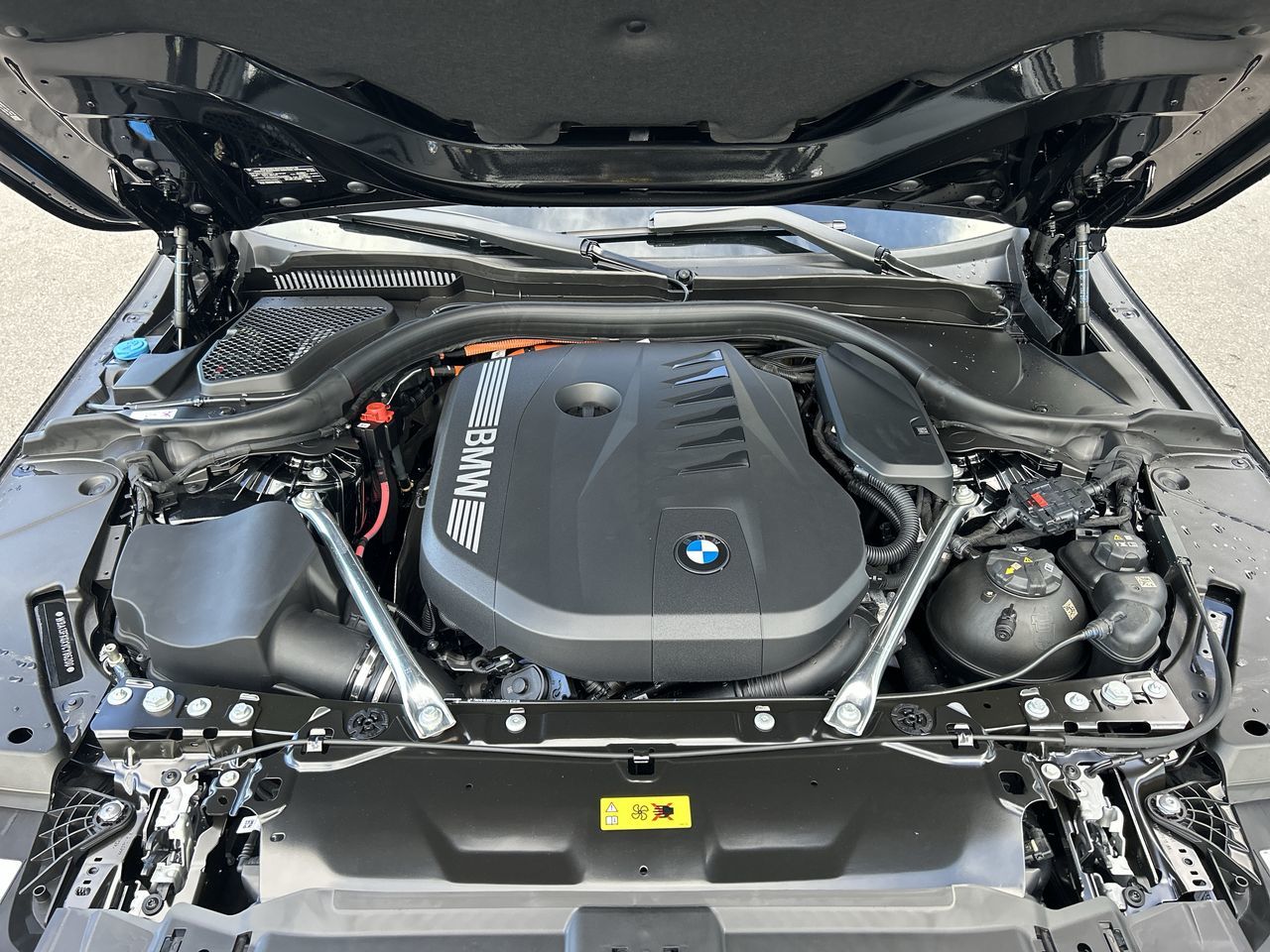 2027 BMW 5 Series Sedan PHEV