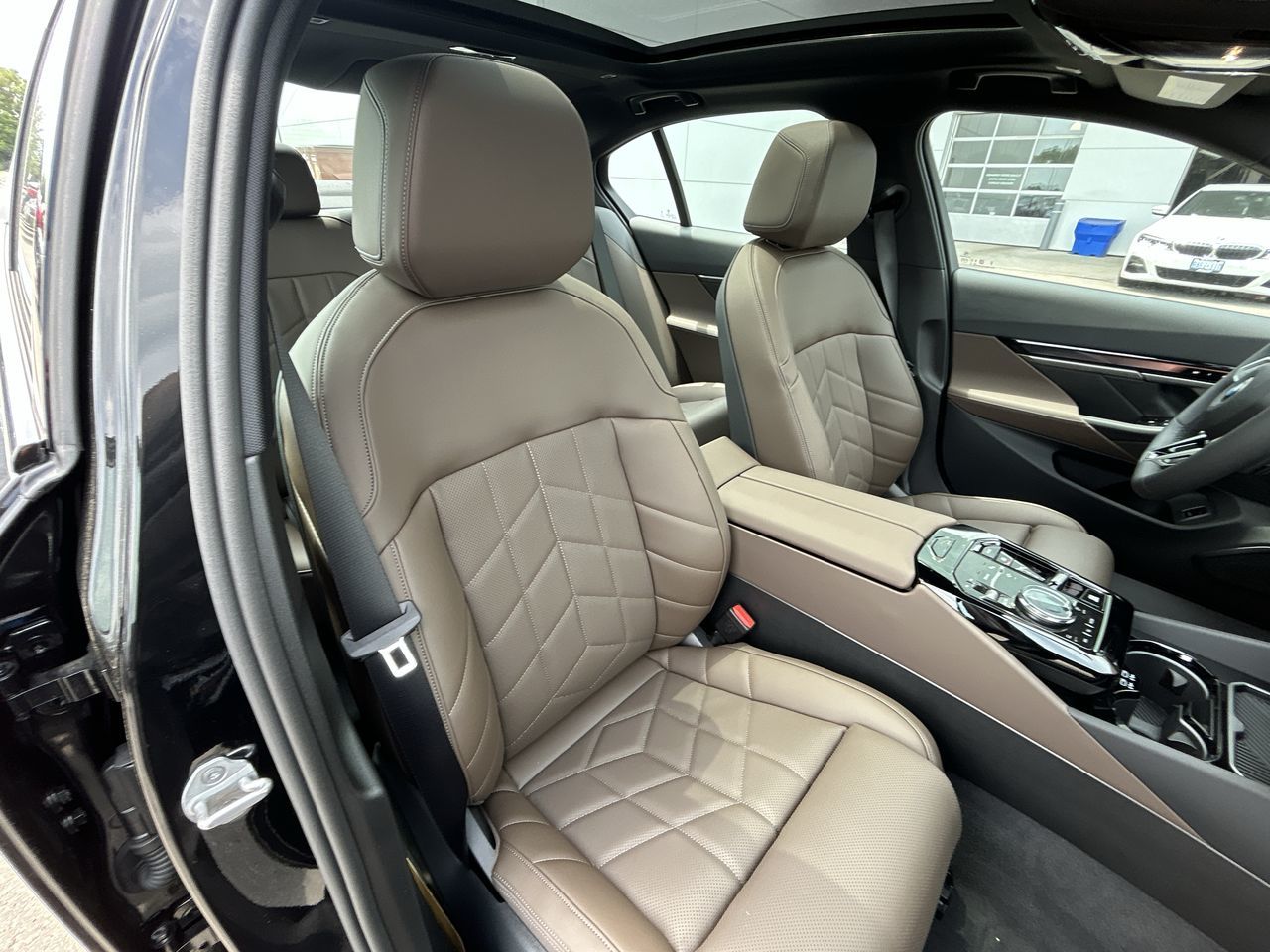 2026 BMW 5 Series Sedan in Aurora, Ontario
