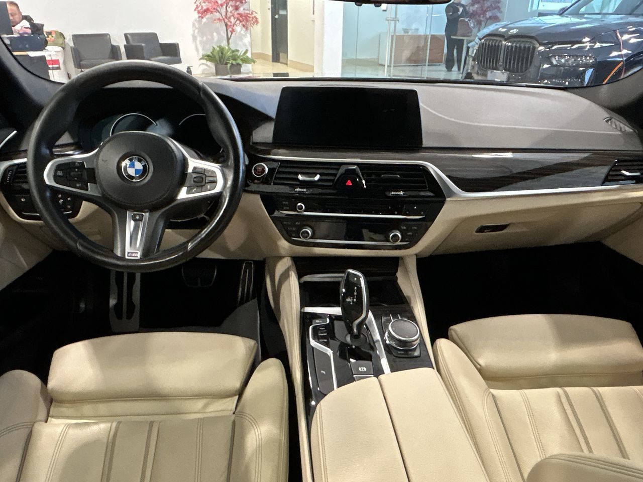 2017 BMW 530i