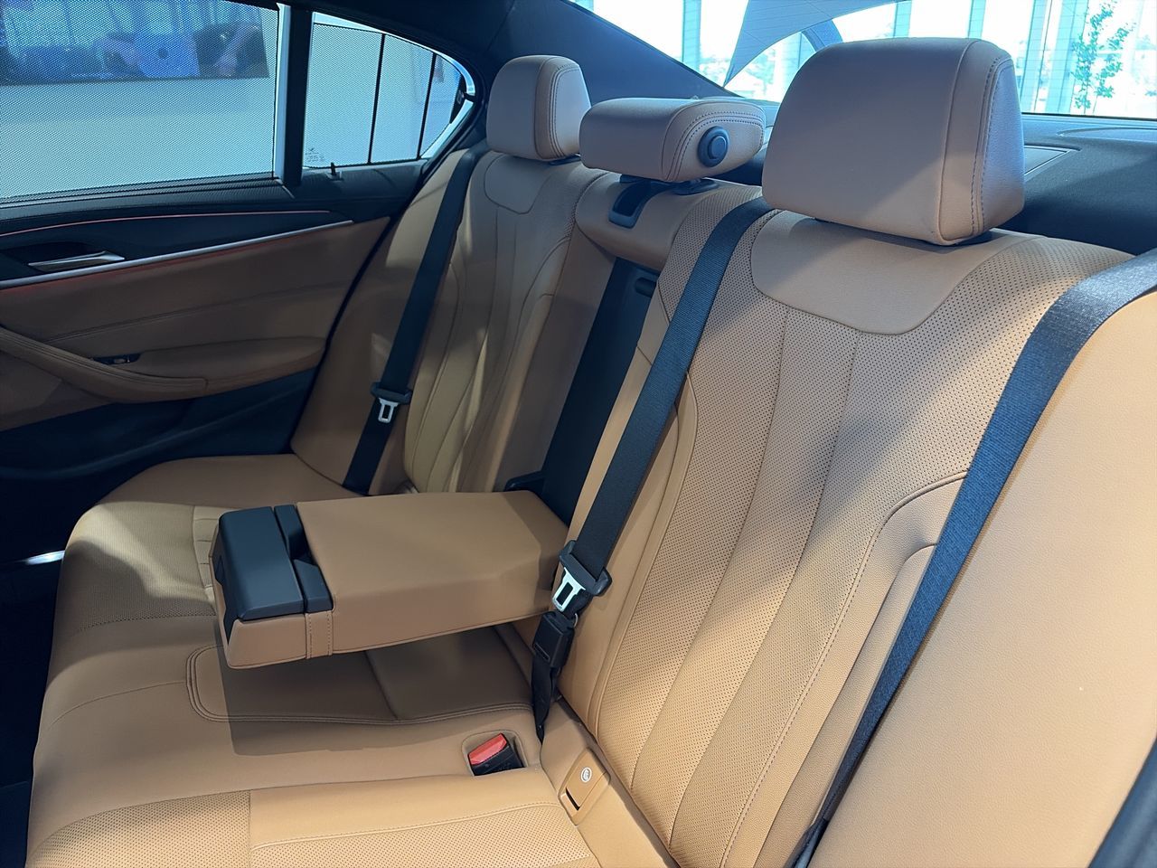 2023 BMW 530i