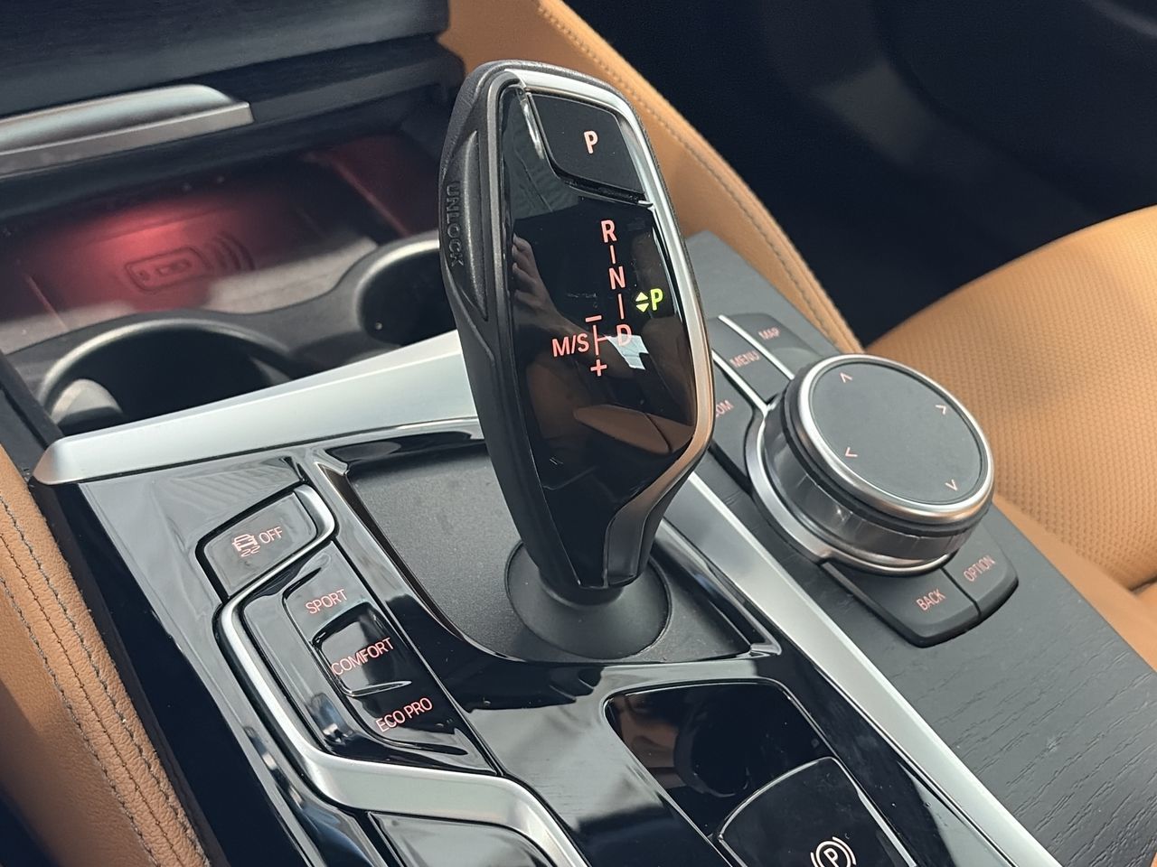 2023 BMW 530i