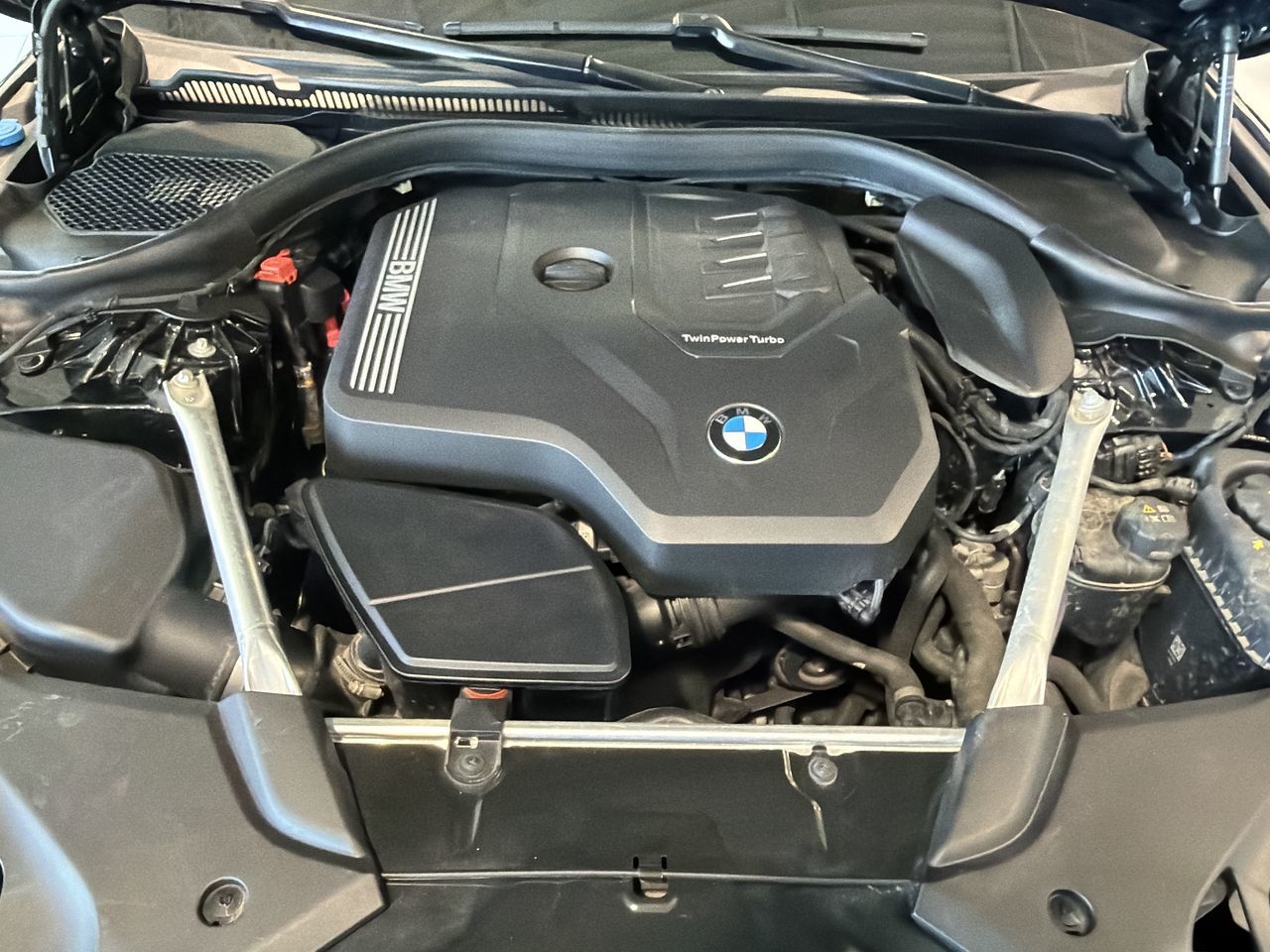 2023 BMW 530i