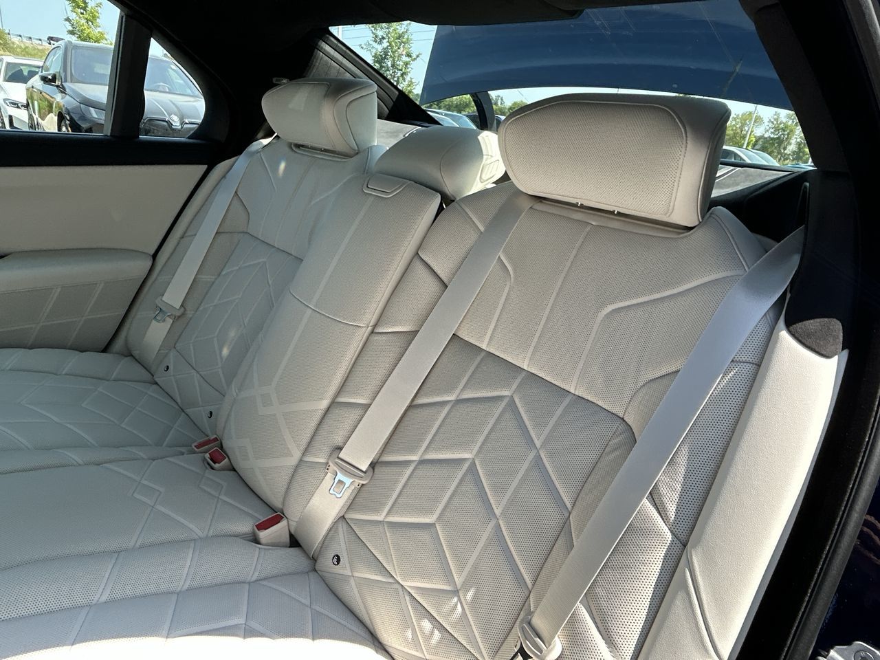 2026 BMW 7 Series Sedan in Aurora, Ontario