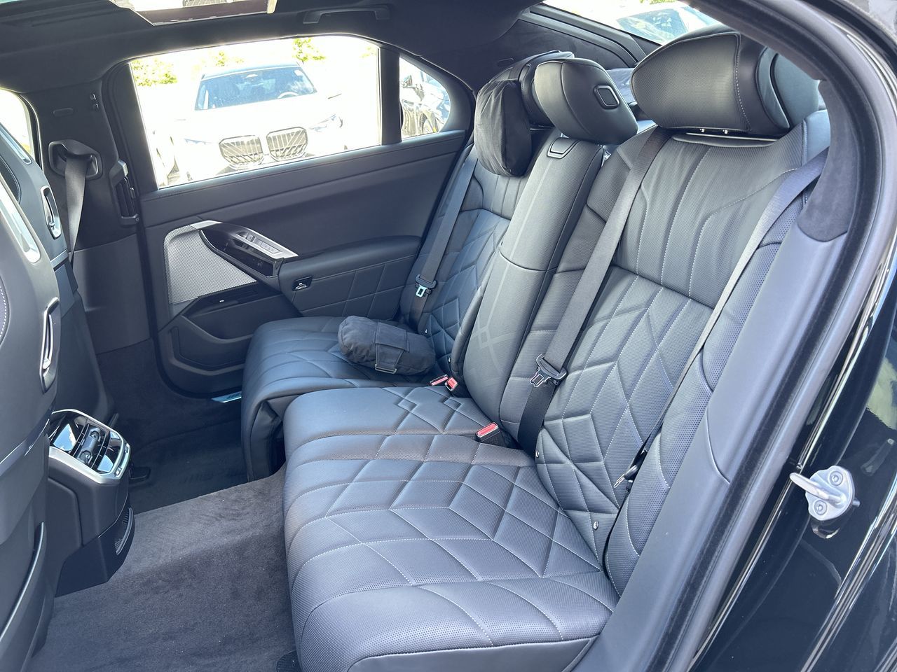 2026 BMW 7 Series Sedan in Aurora, Ontario