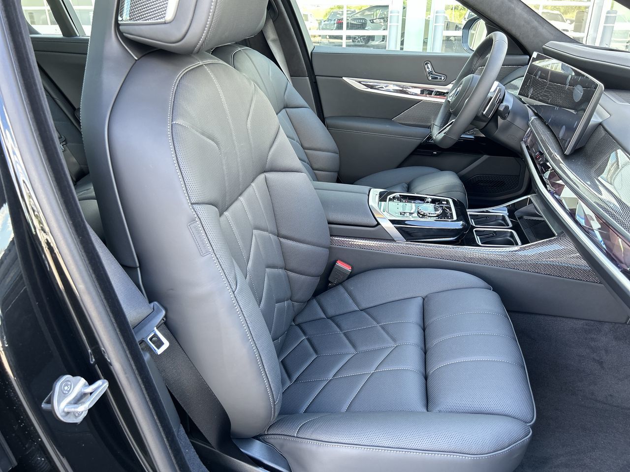 2026 BMW 7 Series Sedan in Aurora, Ontario
