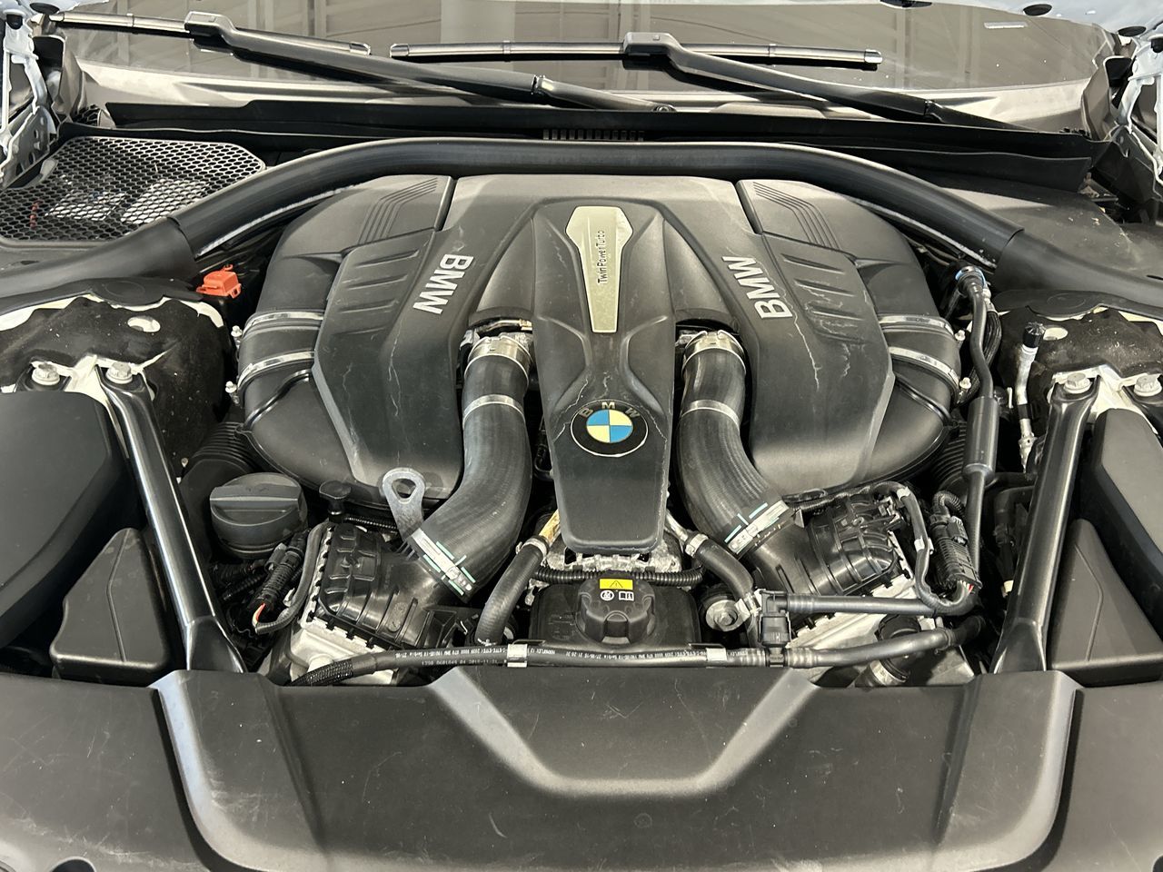 2016 BMW 7 Series in Aurora, Ontario